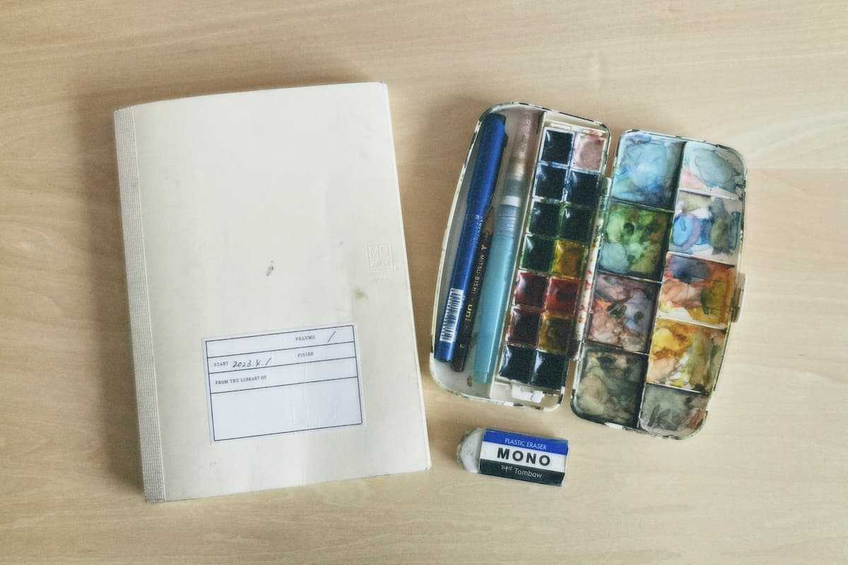 travel-with-sketchbook